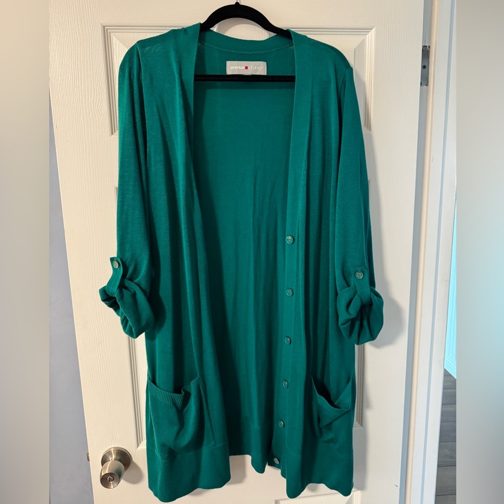 Avenue Green Cardigan Sweater Oversized Knit